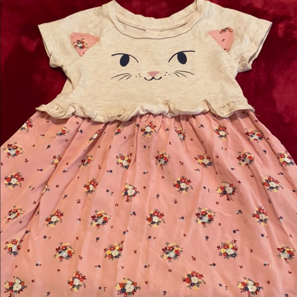 Gap toddler girls dress size 2T.